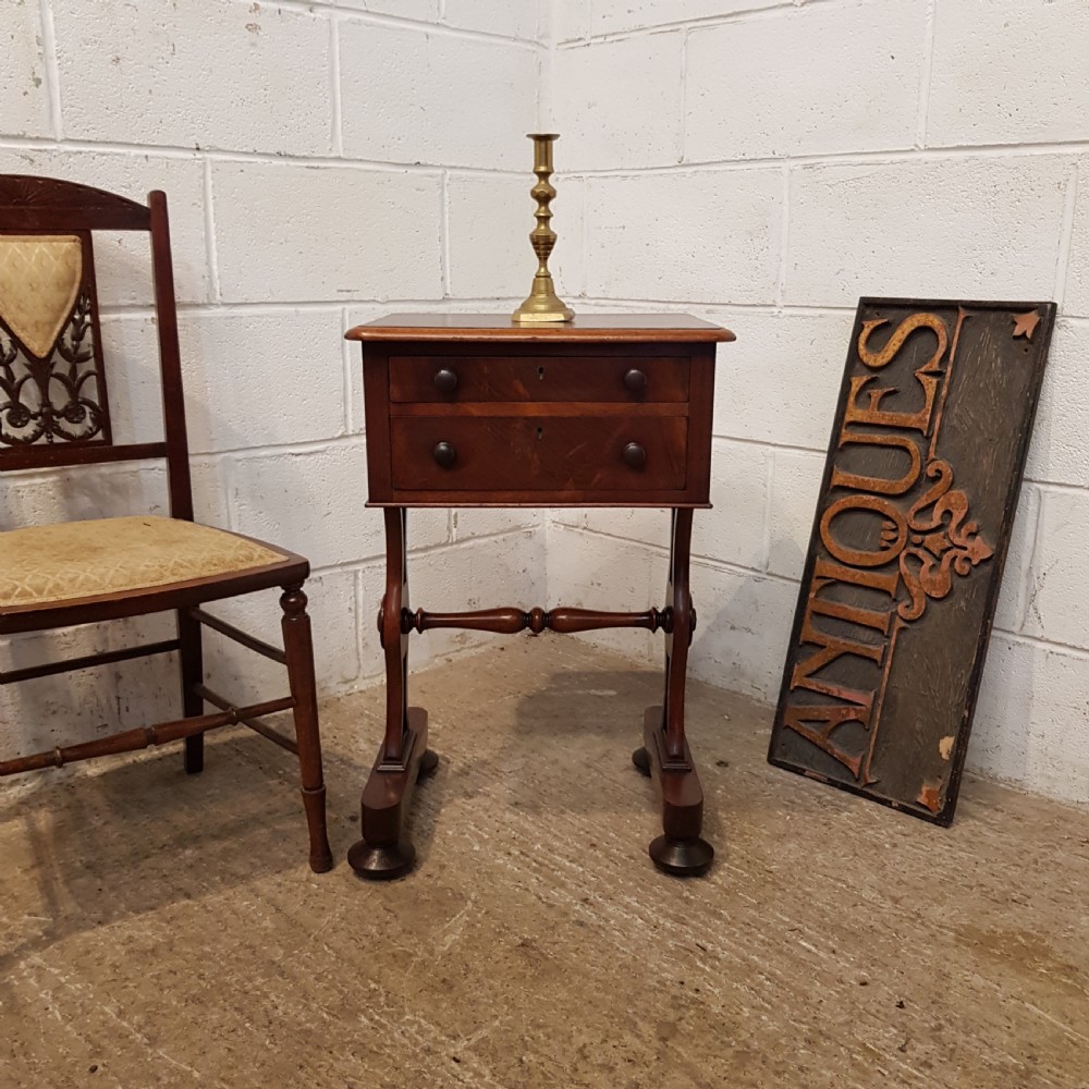 ANTIQUE VICTORIAN MAHOGANY SIDE WORK TABLE C1880