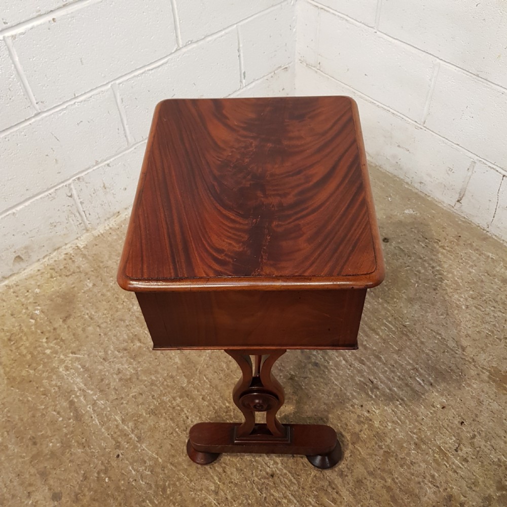 ANTIQUE VICTORIAN MAHOGANY SIDE WORK TABLE C1880 View III