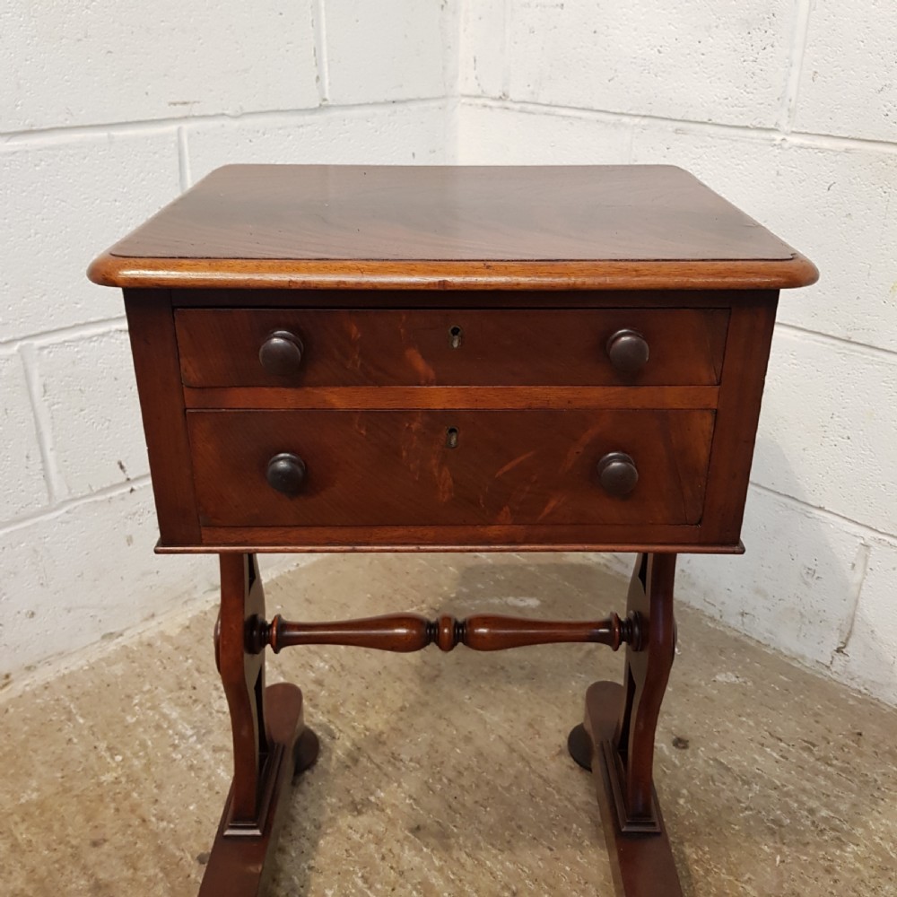 ANTIQUE VICTORIAN MAHOGANY SIDE WORK TABLE C1880 View VI