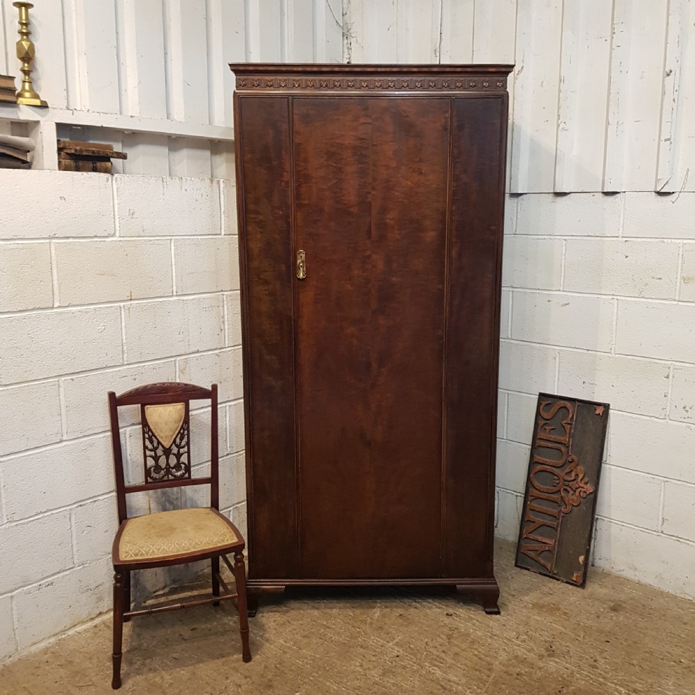 ANTIQUE WARING & GILLOWS SINGLE. MAHOGANY WARDROBE C1920