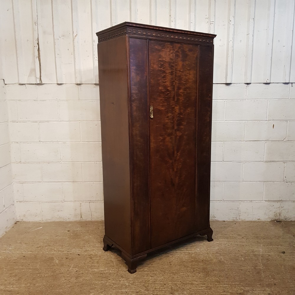 ANTIQUE WARING & GILLOWS SINGLE. MAHOGANY WARDROBE C1920 View III