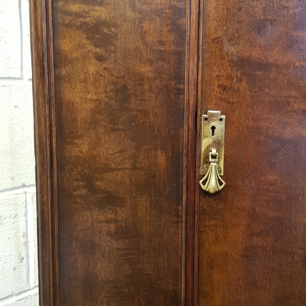 ANTIQUE WARING & GILLOWS SINGLE. MAHOGANY WARDROBE C1920 View IV