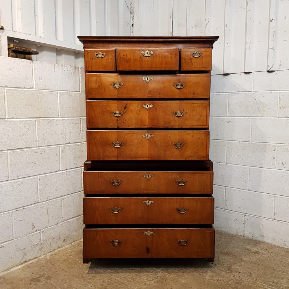 ANTIQUE 18TH CENTURY WALNUT CHEST ON CHEST OF DRAWERS C1780 View V