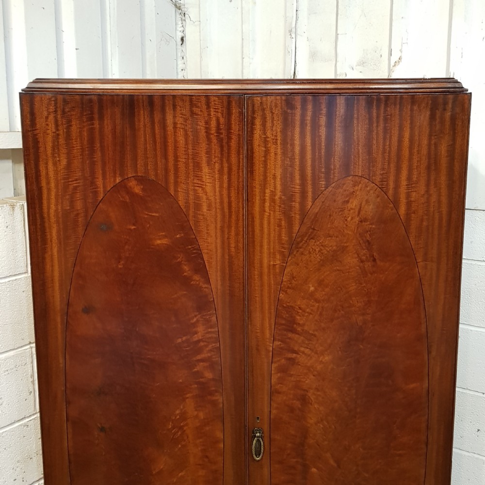 ANTIQUE MAHOGANY SERPENTINE FRONT MAHOGANY DOUBLE WARDROBE C1920 View V