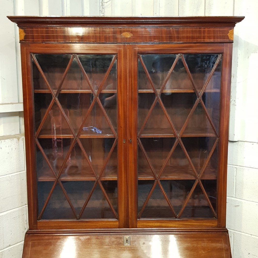 ANTIQUE 18TH CENTURY PERIOD MAHOGANY BUREAU BOOKCASE C1780 View III