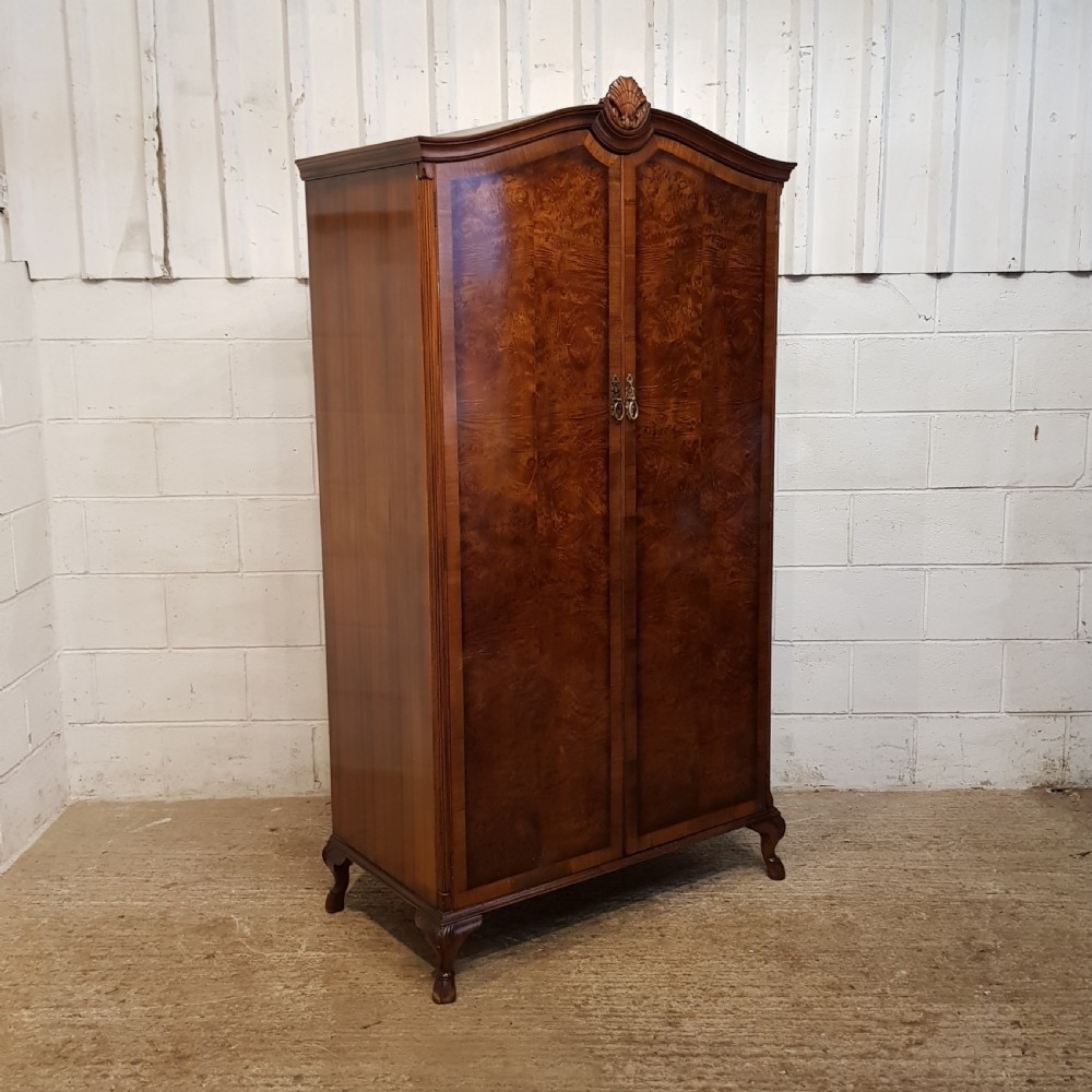 ANTIQUE WARING & GILLOWS  BURR WALNUT QUEEN ANEE FITTED WARDROBE C1920 View VII