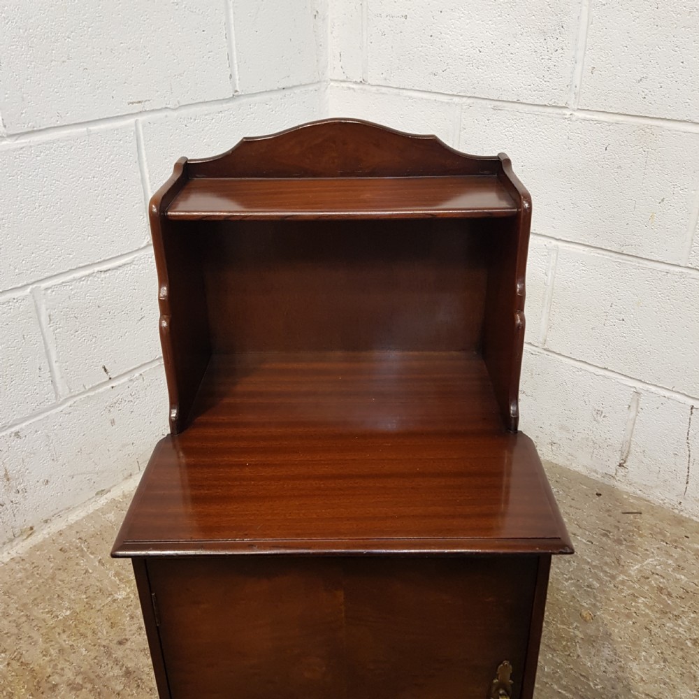 ANTIQUE PAIR WALNUT BEDSIDE CABINETS C1920 View VI
