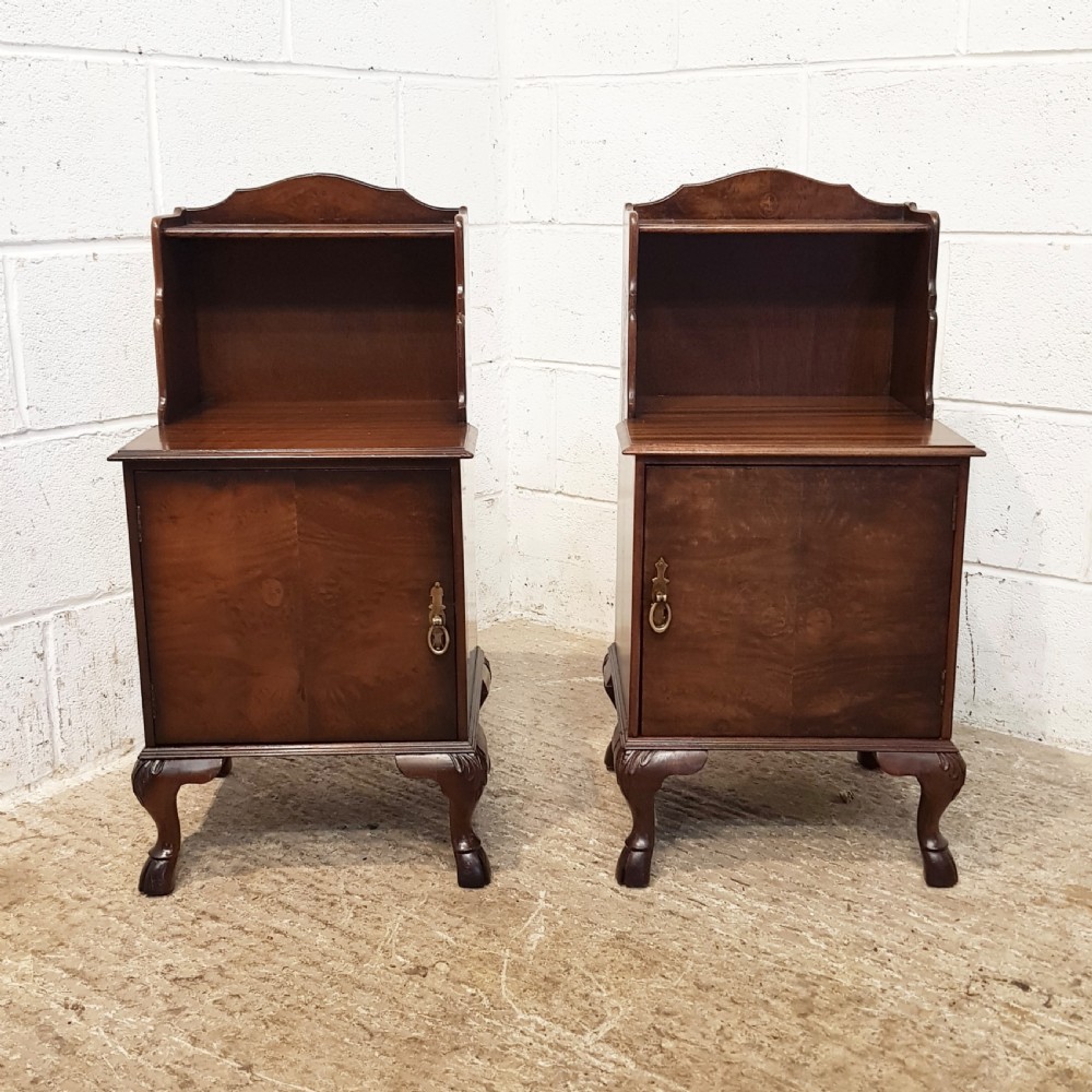 ANTIQUE PAIR WALNUT BEDSIDE CABINETS C1920 View VII