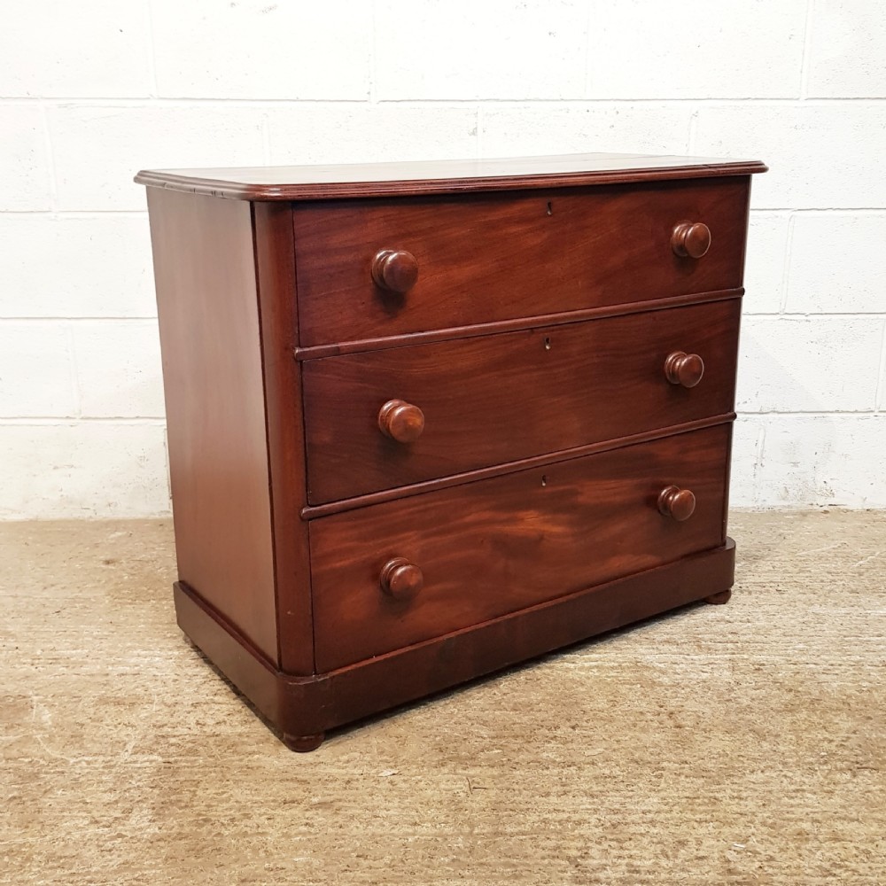 ANTIQUE VICTORIAN SMALL MAHOGANY CHEST LF DRAWERS C1880 View III