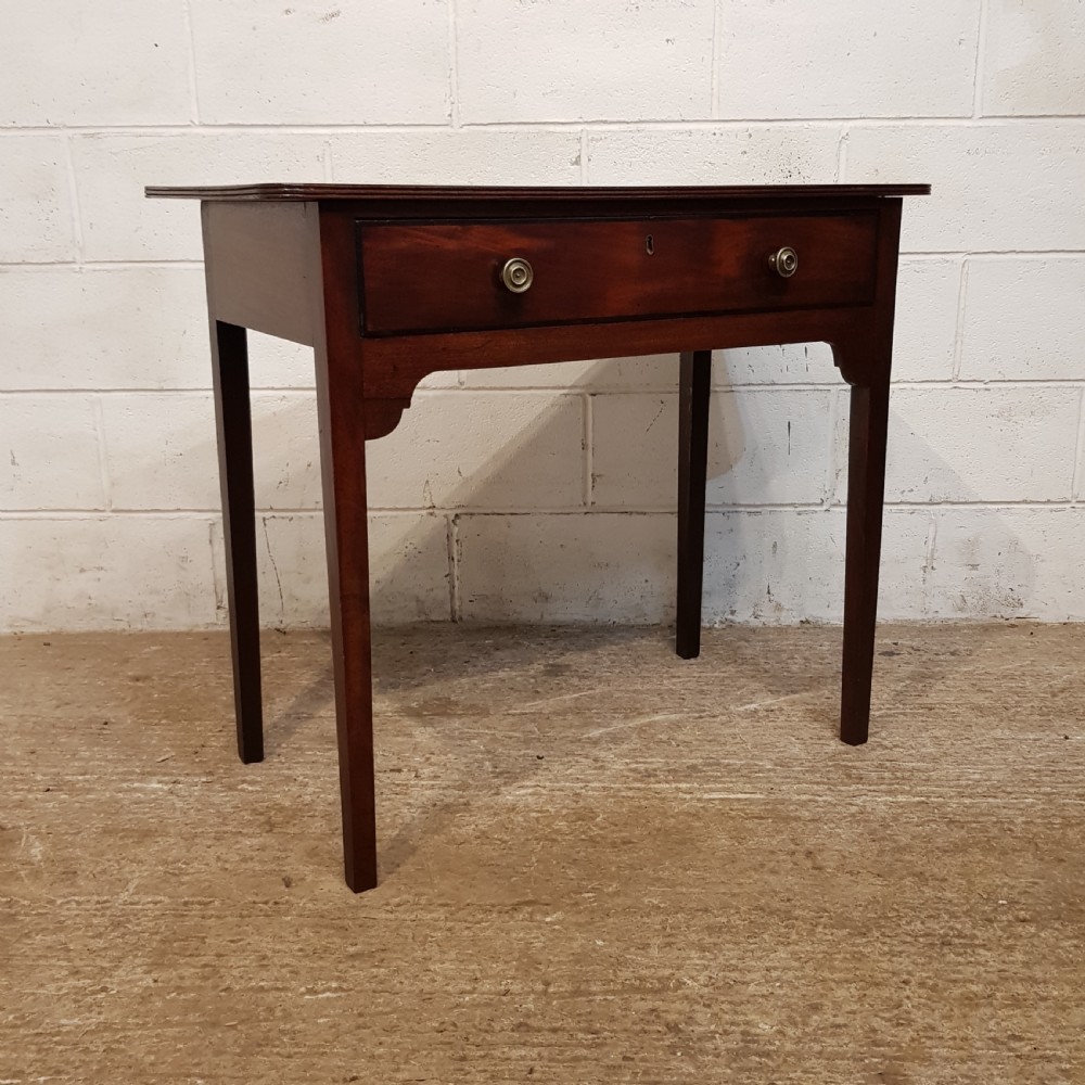 ANTIQUE 18TH CENTURY MAHOGANY SIDE TABLE C1780 View III