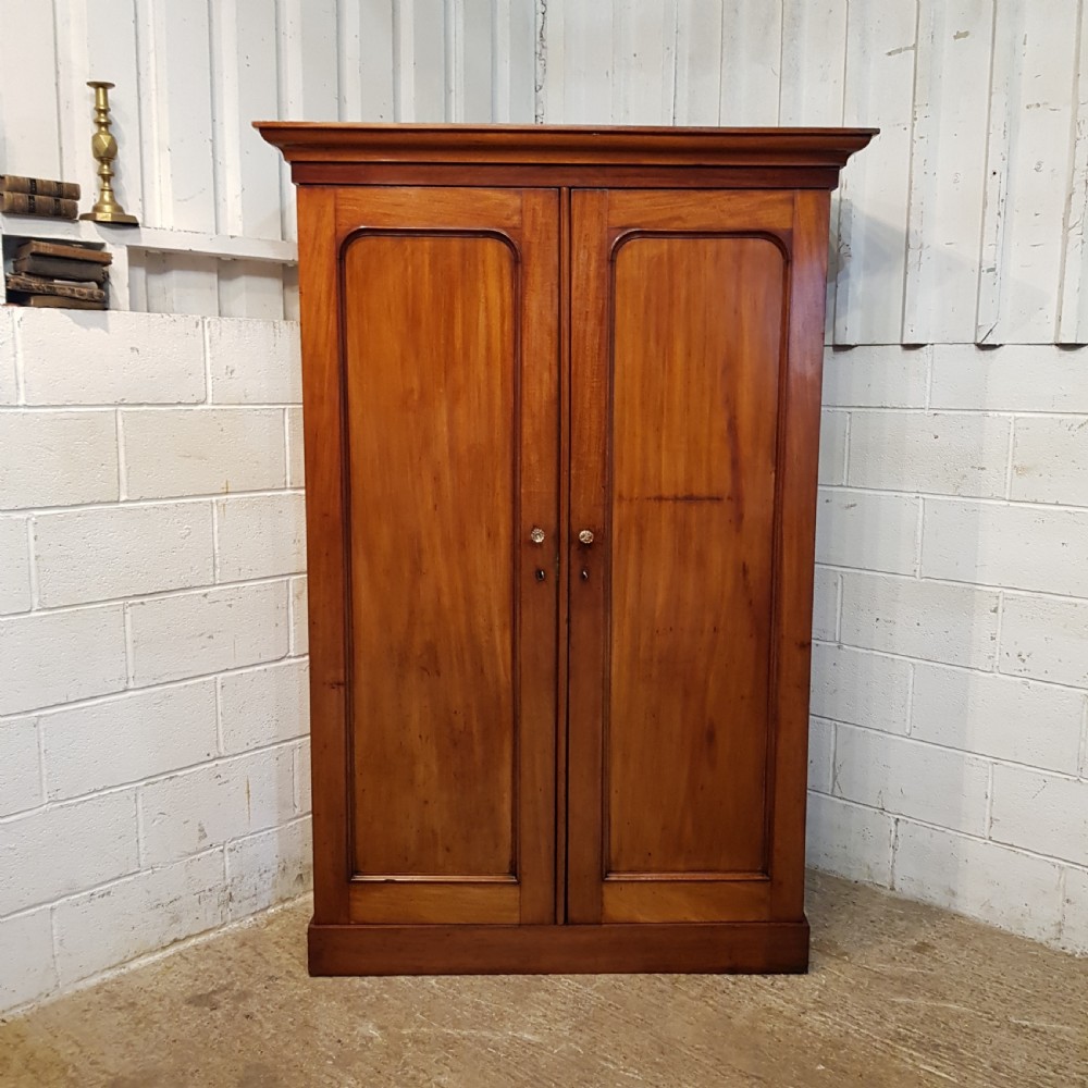 ANTIQUE VICTORIAN MAHOGANY DOUBLE WARDROBE C1880 View II