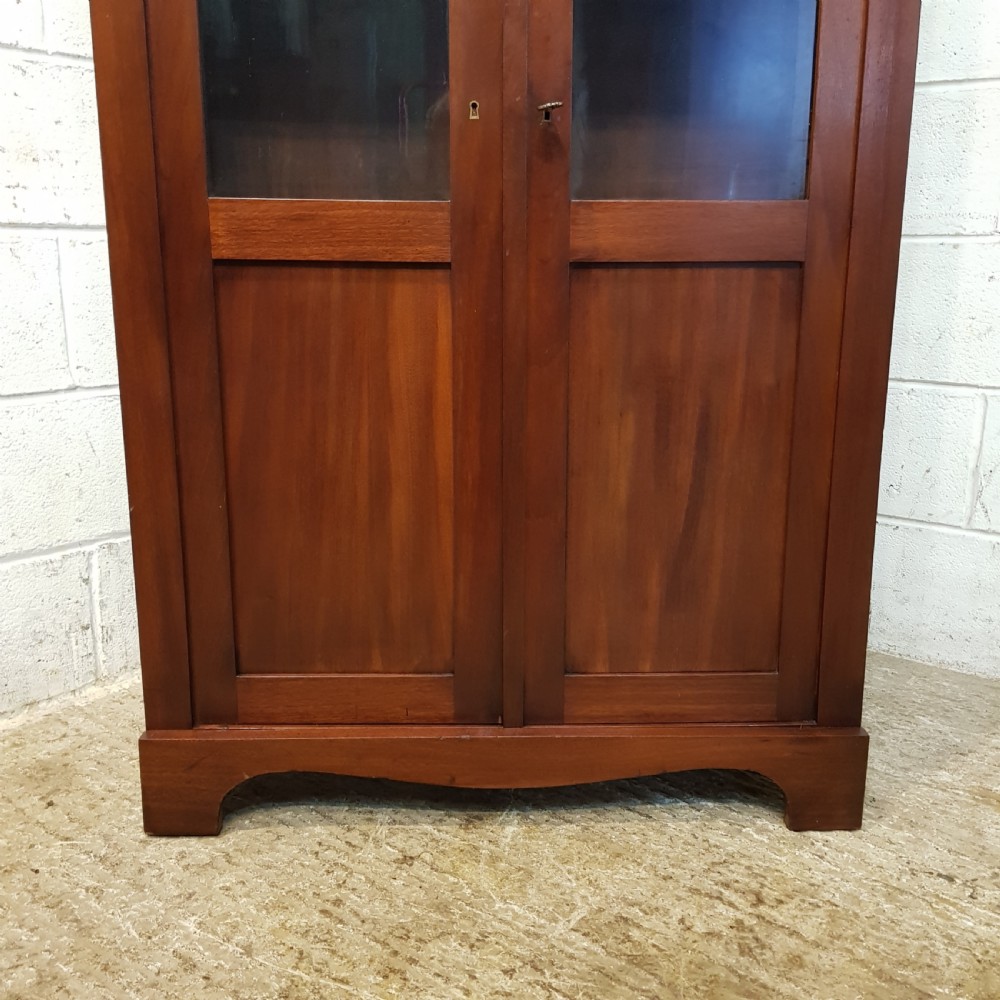 ANTIQUE 19TH CENTURY MAHOGANY BIEDERMEIER GLAZED BOOKCASE C1870 View V