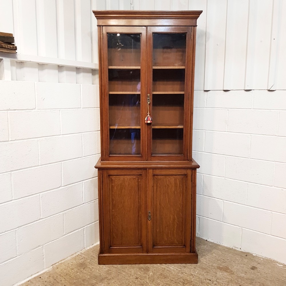 ANTIQUE VICTORIAN TALL NARROW OAK LIBRARY BOOKCASE C 1880 View II