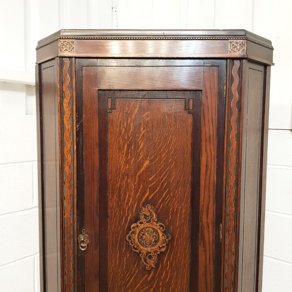 ANTIQUE CARVED OAK HALL WARDROBE C1920 View V