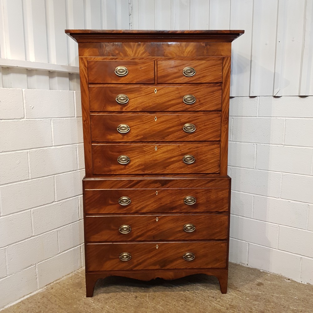 ANTIQUE WILLIAM 1V FLAMED MAHOGANY CHEST ON CHEST OF DRAWERS C1830 View III