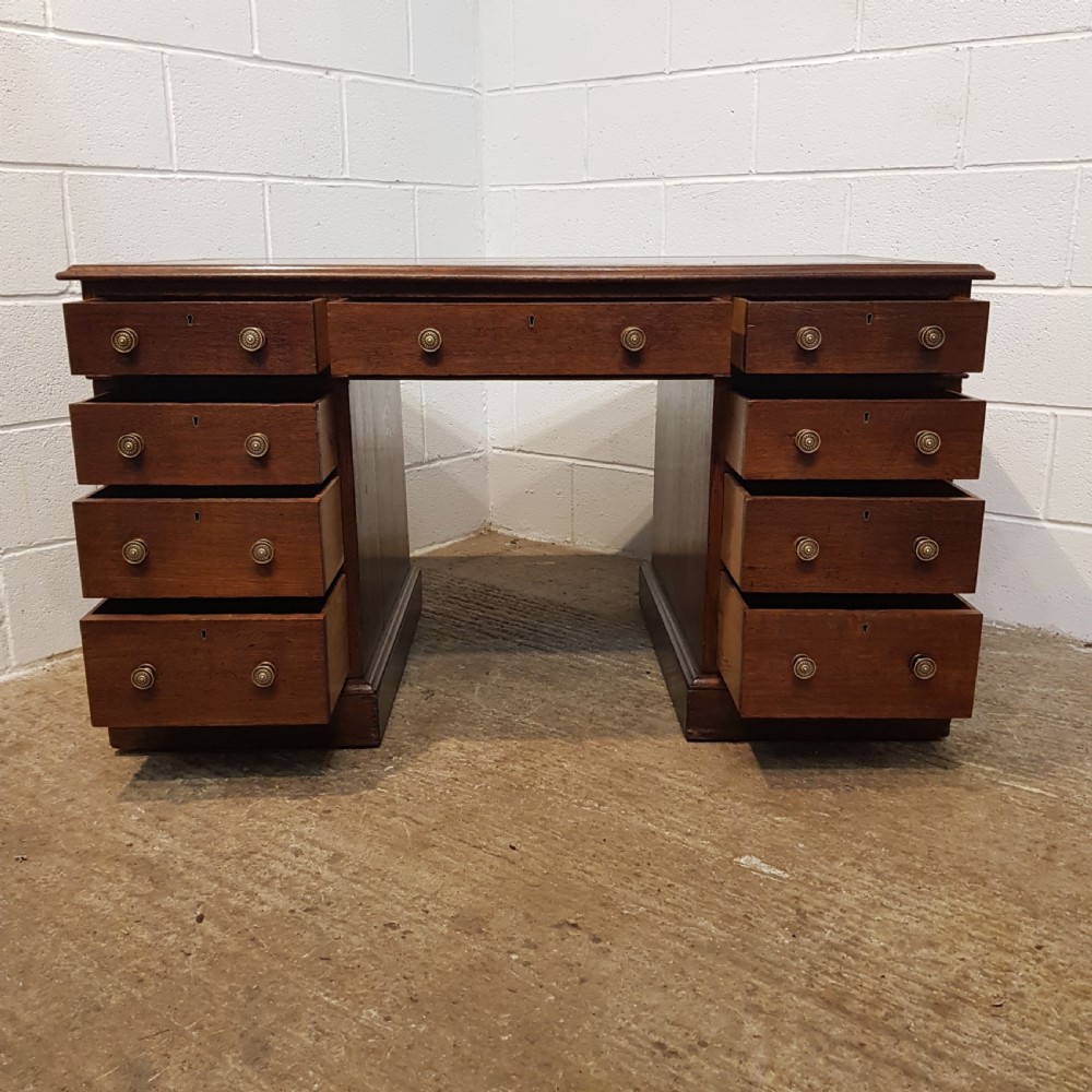 ANTIQUE VICTORIAN OAK TWIN PEDESTAL DESK C1880 View II