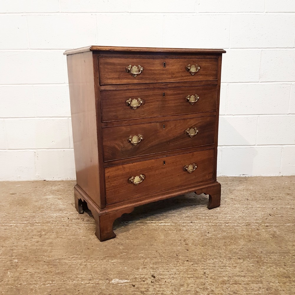 ANTIQUE 18TH CENTURY MAHIGA Y DWARF CHEST OF DRAWERS C1780 View VI
