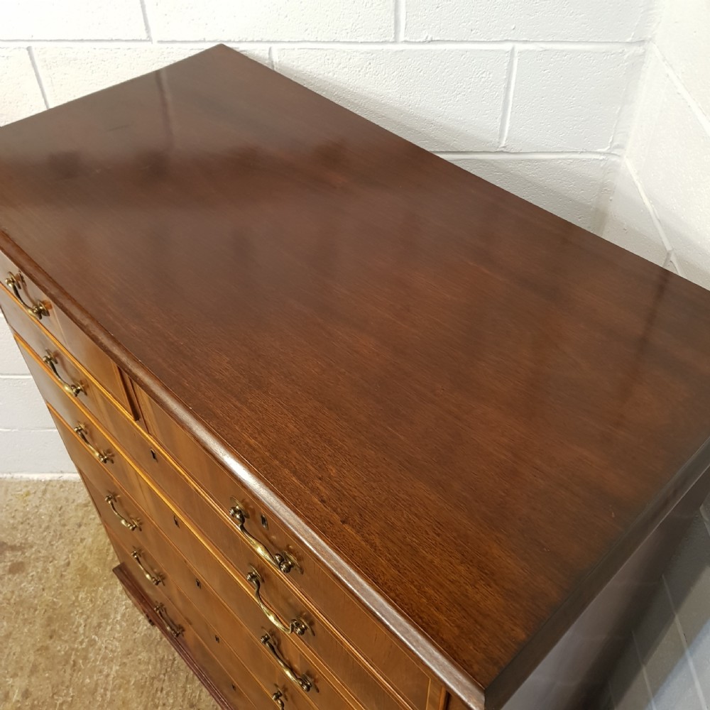 ANTIQUE LATE 18TH CENTURY MAHOGANY & WALNUT CHEST OF DRAWERS C1780 View V