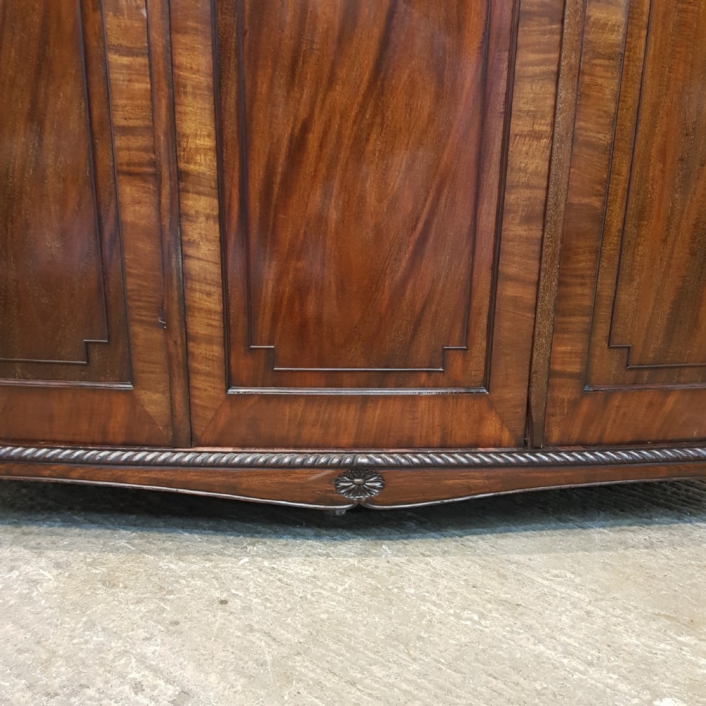 ANTIQUE LATE VICTORIAN CHIPPENDALE MAHOGANY TRIPLE WARDROBE C1890 View XI
