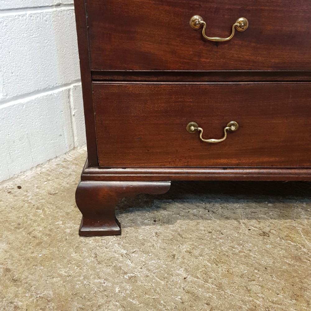 ANTIQUE 18TH CENTURY MAHOGANY CHEST OF DRAWERS C1780 View III
