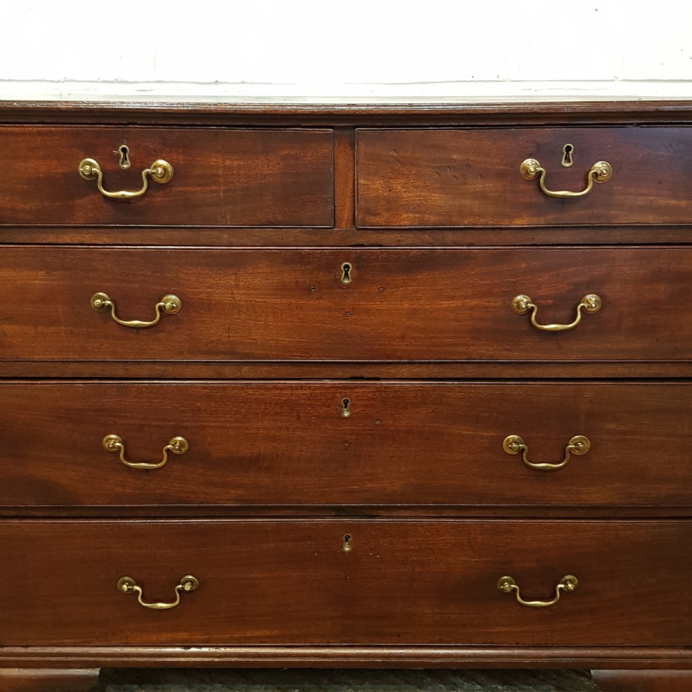 ANTIQUE 18TH CENTURY MAHOGANY CHEST OF DRAWERS C1780 View VI