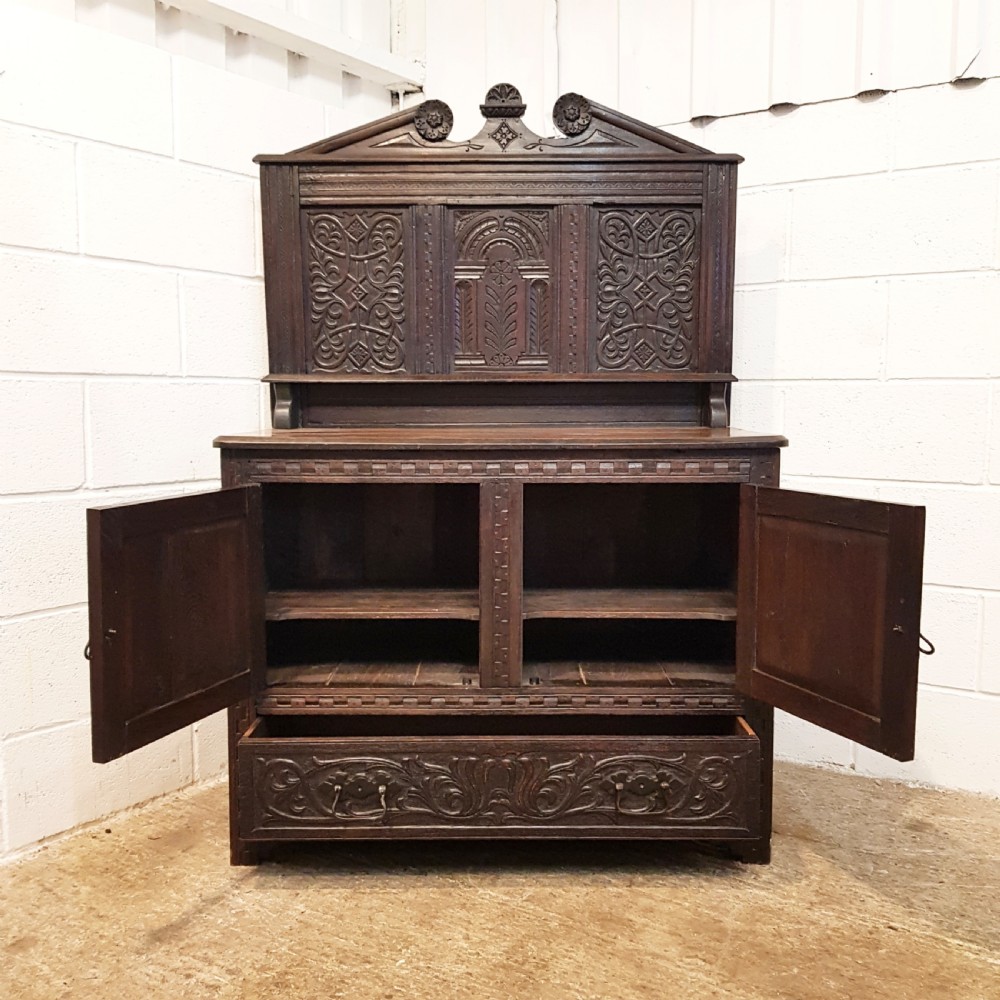 ANTIQUE GEORGE 1V CARVED COUNTRY OAK SMALL SIDEBOARD C1820-30 View III