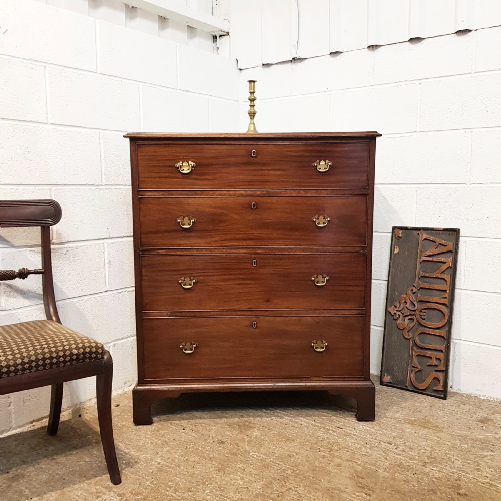 ANTIQUE REGENCY MAHOGANY CHEST OF DRAWERS C1820