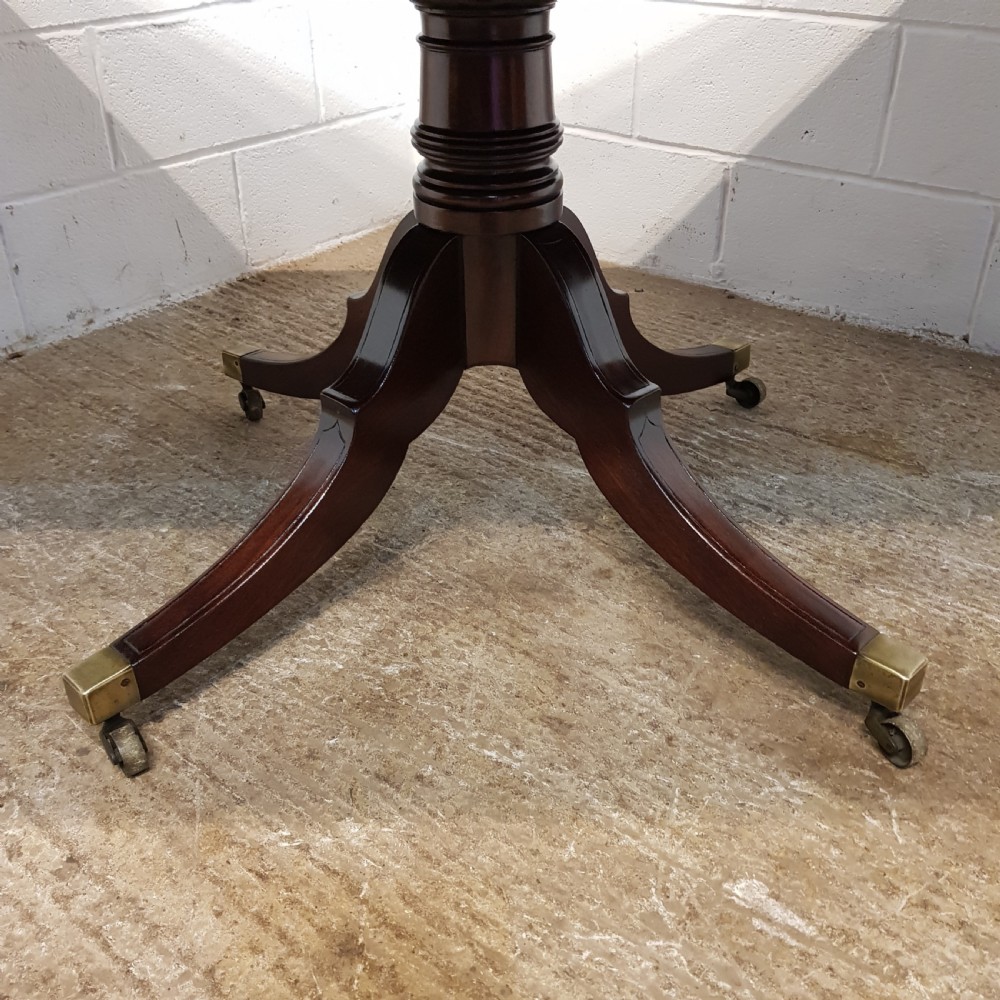 ANTIQUE REGENCY MAHOGANY T TILT TOP DIN8NG TABLE C1820 View III
