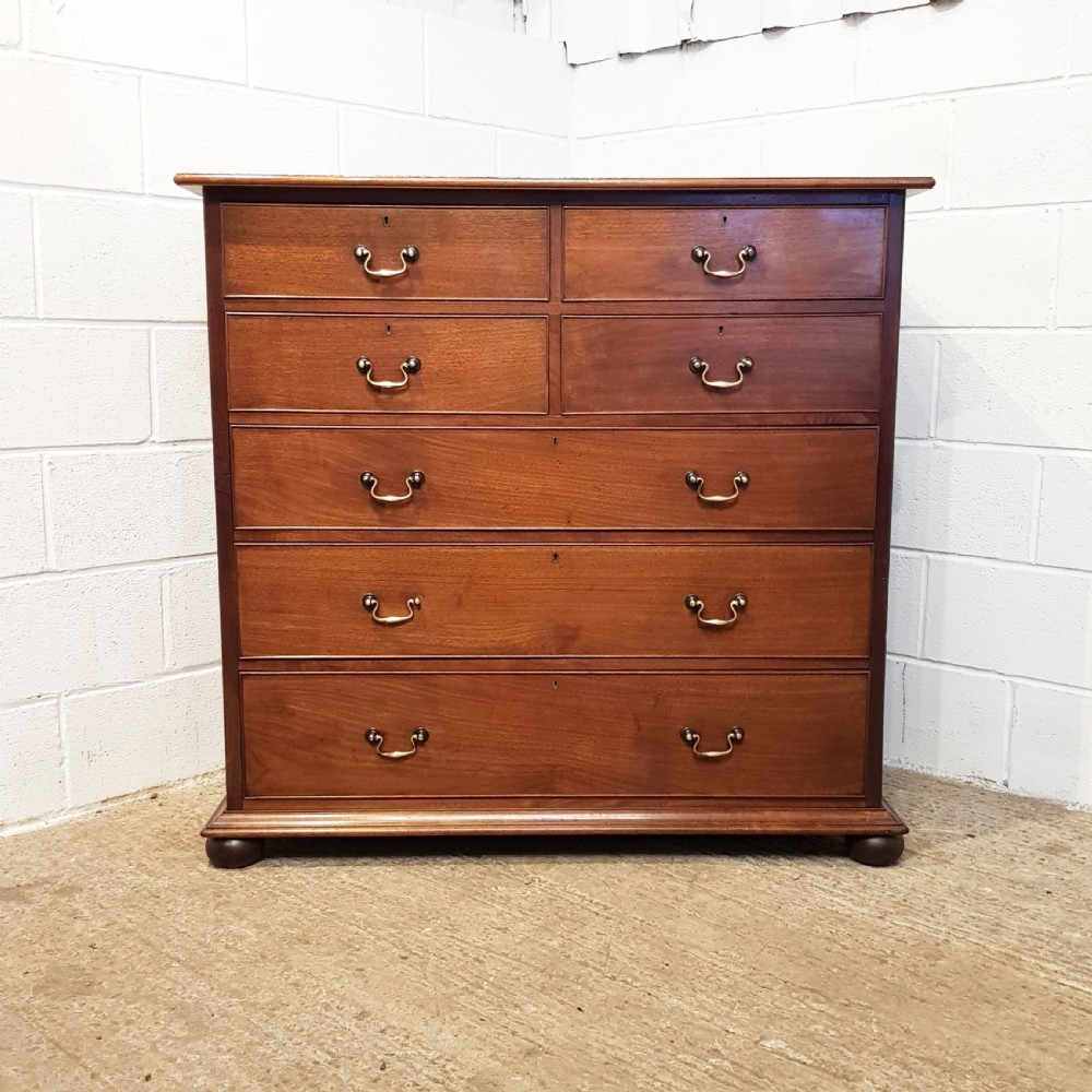 ANTIQUE LATE 18TH CENTURY MAHOGANY CHEST OF DRAWERS C1790 View II