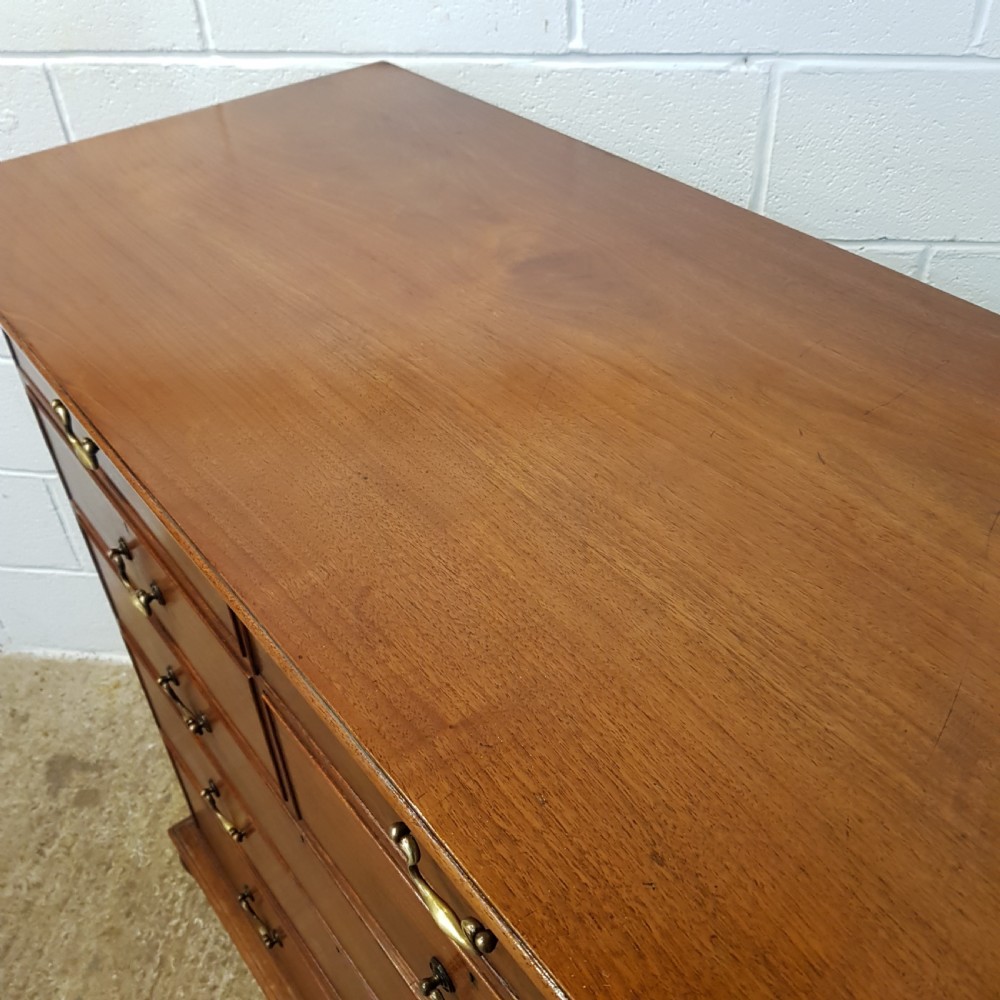 ANTIQUE LATE 18TH CENTURY MAHOGANY CHEST OF DRAWERS C1790 View VI