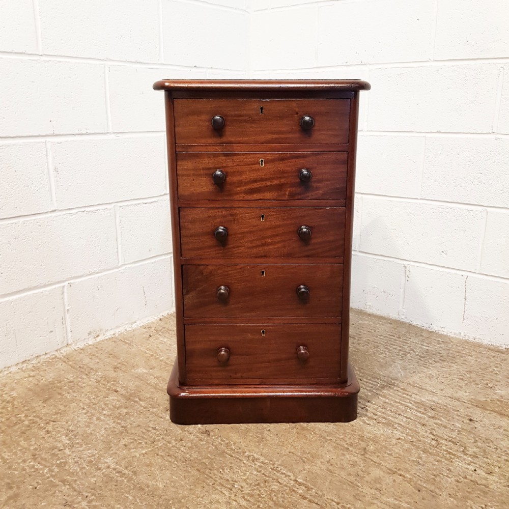 ANTIQUE PAIR VICTORIAN MAHOGANY BEDSIDE CHESTS OF DRAWERS C1880 View II