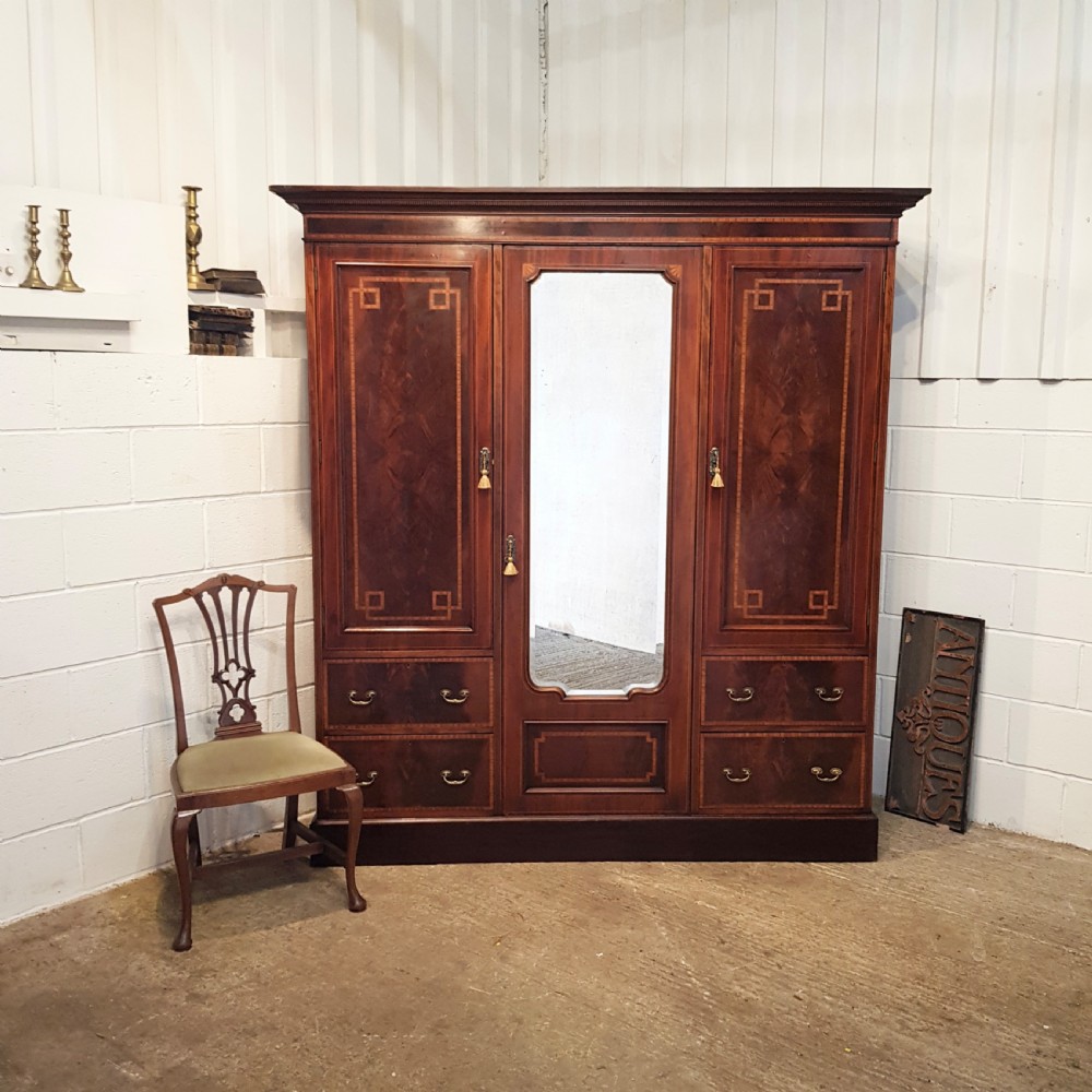 ANTIQUE EDWARDIAN INLAID MAHOGANY TRIPLE WARDROBE C1900 View VII