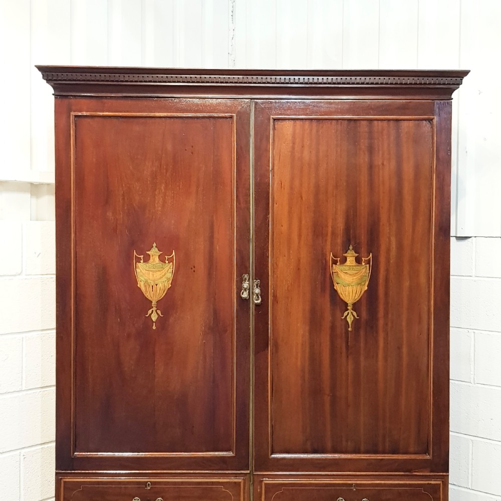 ANTIQUE LATE 18TH CENTURY INLAID MAHOGANY DOUBKE WARDROBE C1790 View IV