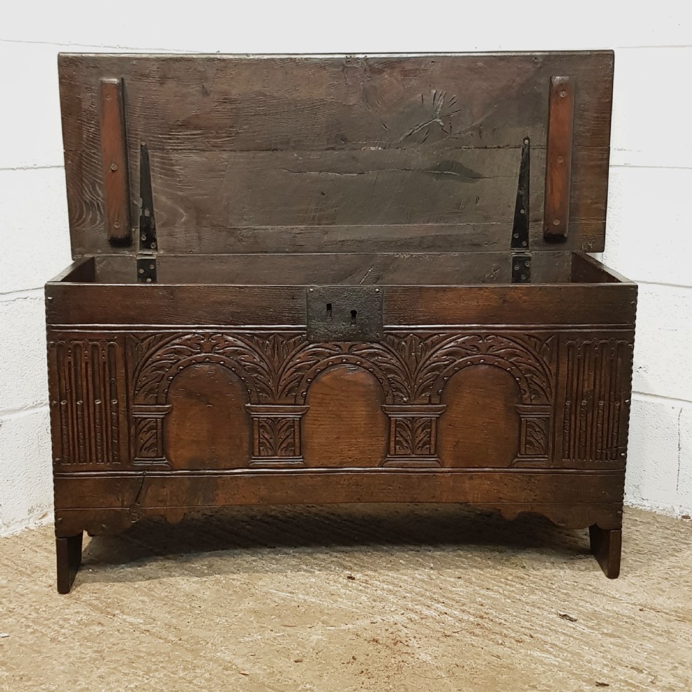 ANTIQUE 18TH CENTURY  CARVED & JOINED OAK COFFER C1780 View VI