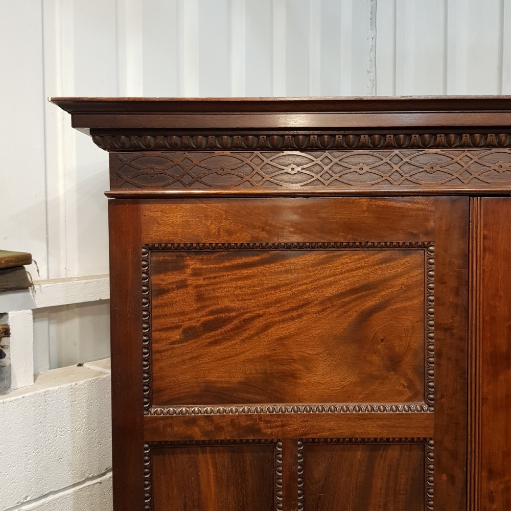 ANTIQUE EDWARDIAN MAHOGANY TRIPLE WARDROBE C1900 View V