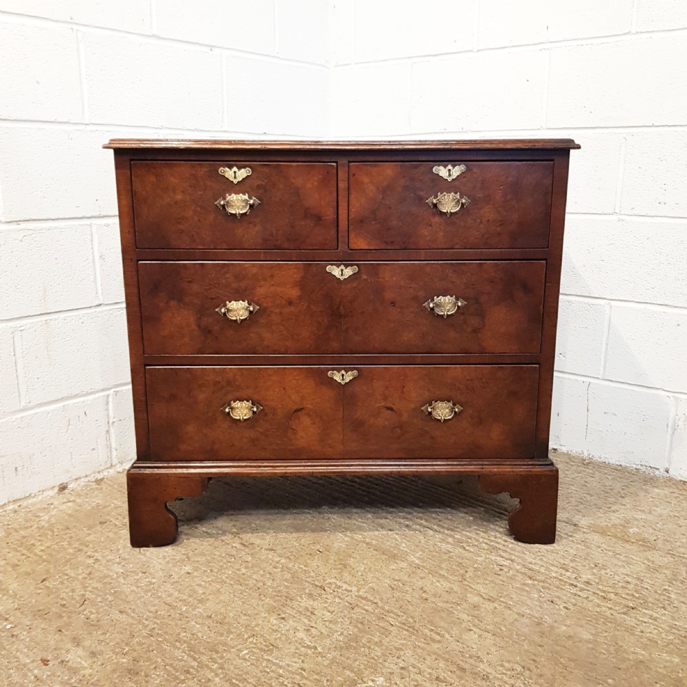 ANTIQUE VICTORIAN WALNUT AND OAK DWARF CHEST OF DRAWERS C1850 View II