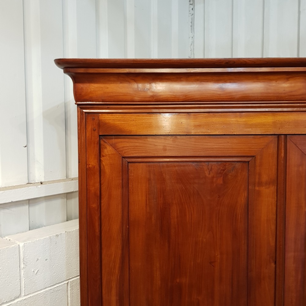 ANTIQUE 19TH CENTURY MAHOGANY FRENCH ARMOIRE C1880 View VI