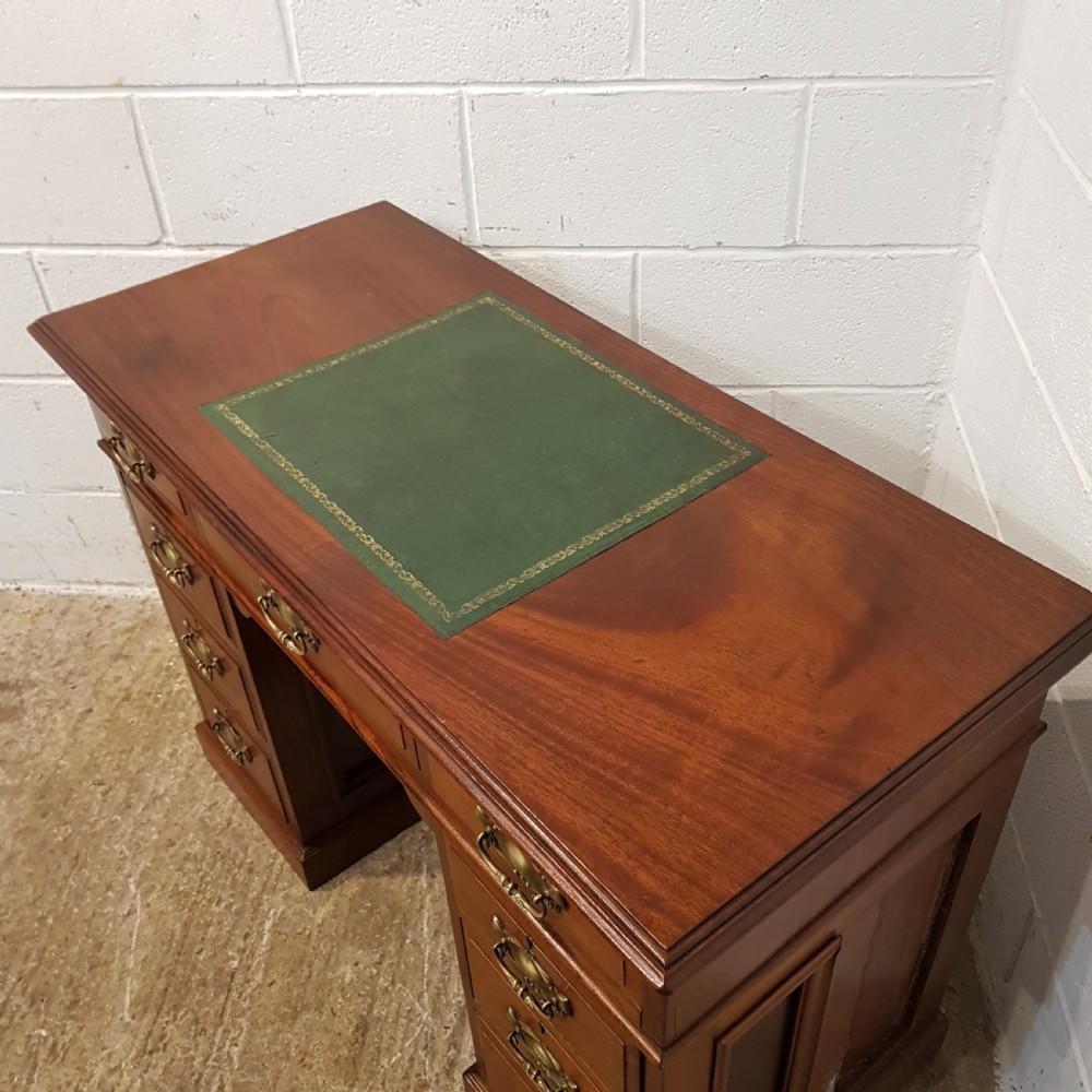 ANTIQUE VICTORIAN MAHOGANY TWIN PEDESTAL DESK C1880 View VII