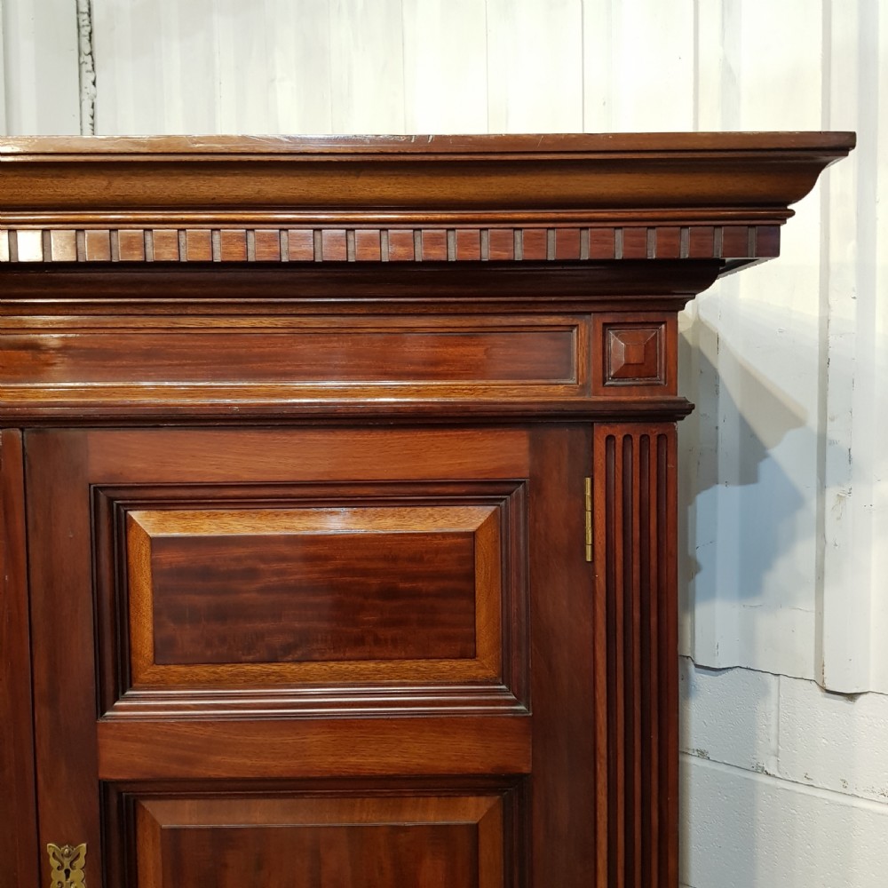 ANTIQUE GILLOWS OF LANCASTER  MAHOGANY COMPACTUM WARDROBE  C1880 View III