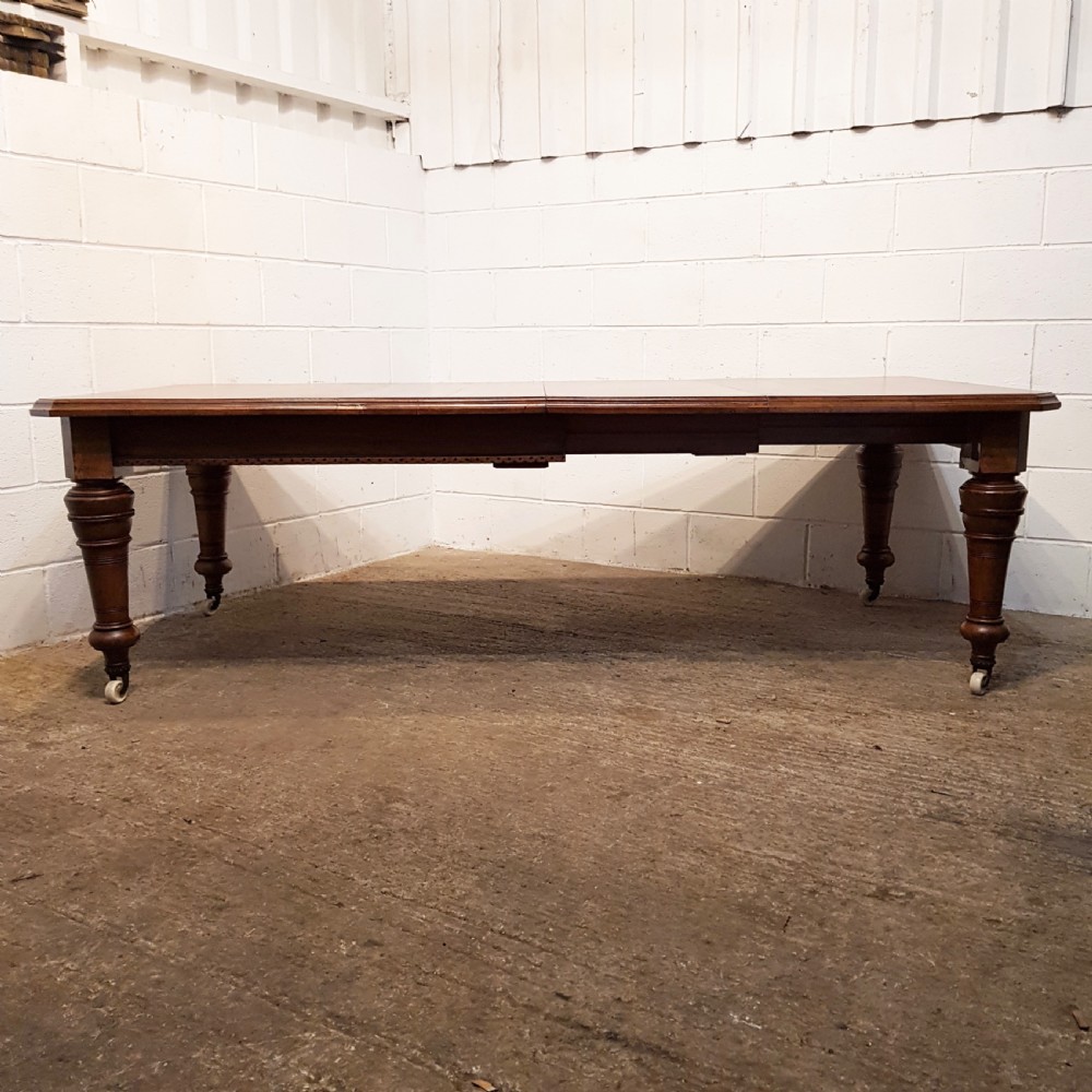 ANTIQUE VICTORIAN OAK EXTENDING DINING TABLE C1880 View III