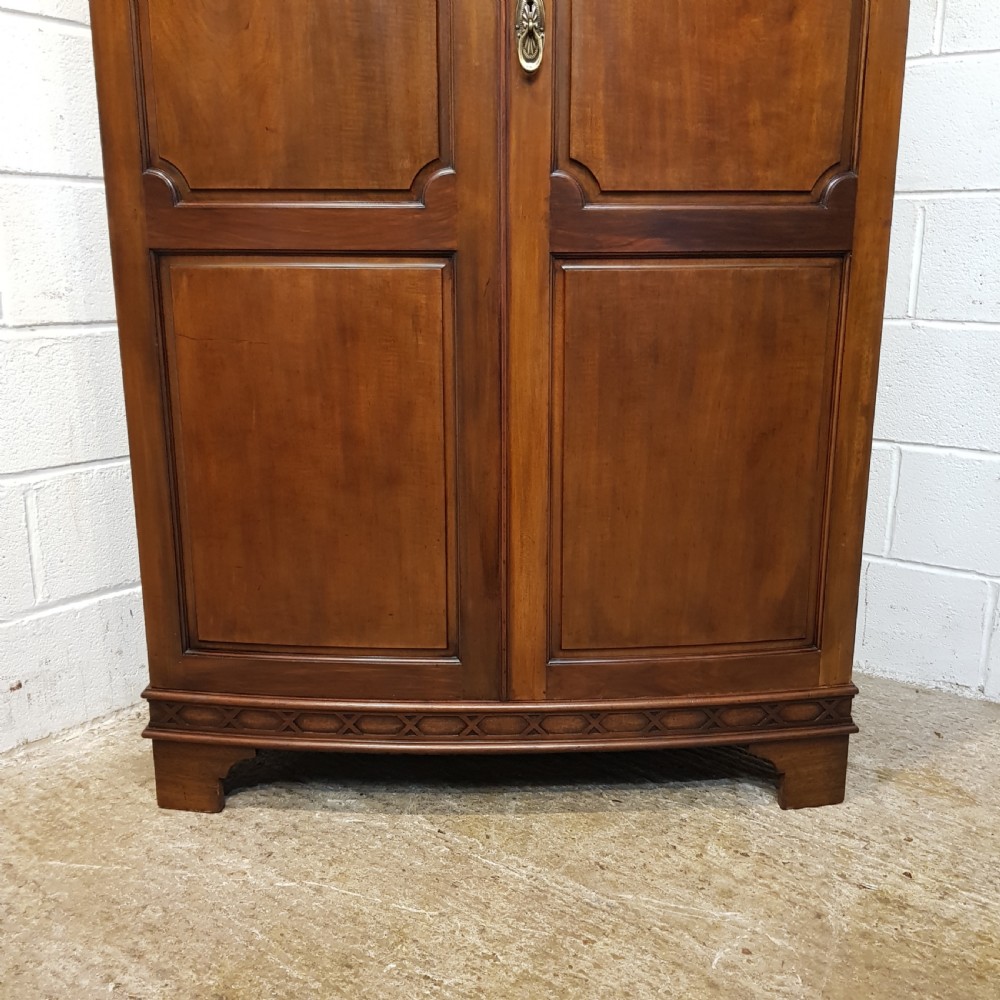 ANTIQUE EDWARDIAN MAHOGANY BOW FRONT DOUBKE WARDROBE BY MAPLES & CO.C1910 View II