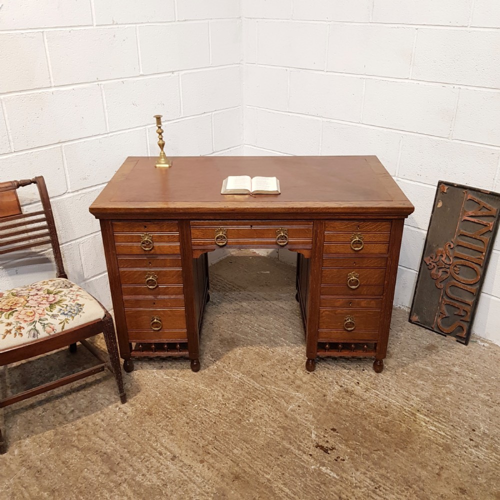 ANTIQUE ARTS & CRAFTS OAK WRITING DESK C1890