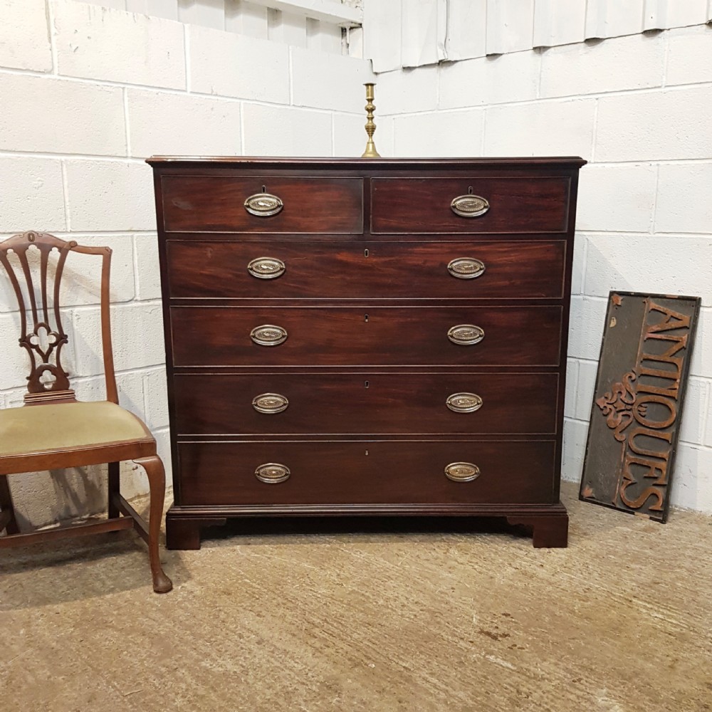 ANTIQUE 18TH CENTURY MAHOGANY CHEST OF DRAWERS C1780