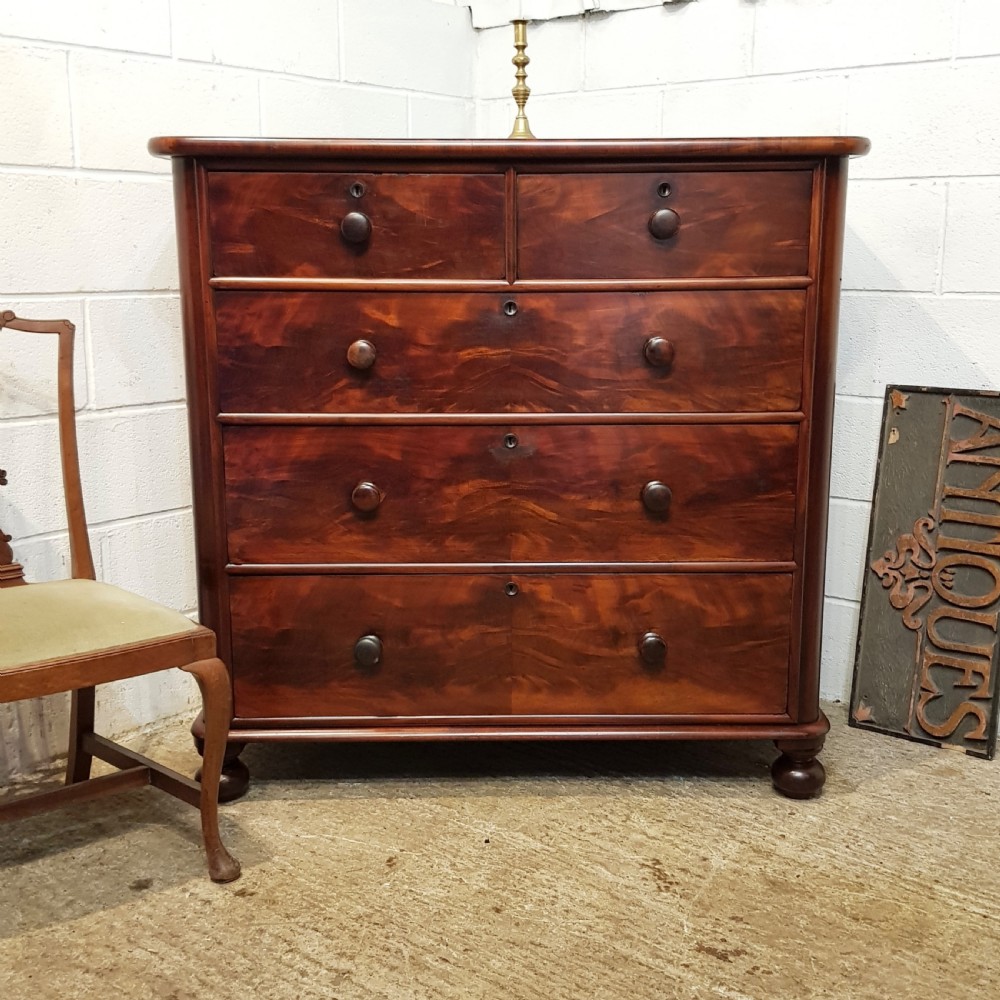 ANTIQUE VICTORIAN FLAMED MAHOGANY CHEST OF DRAWERS C1880