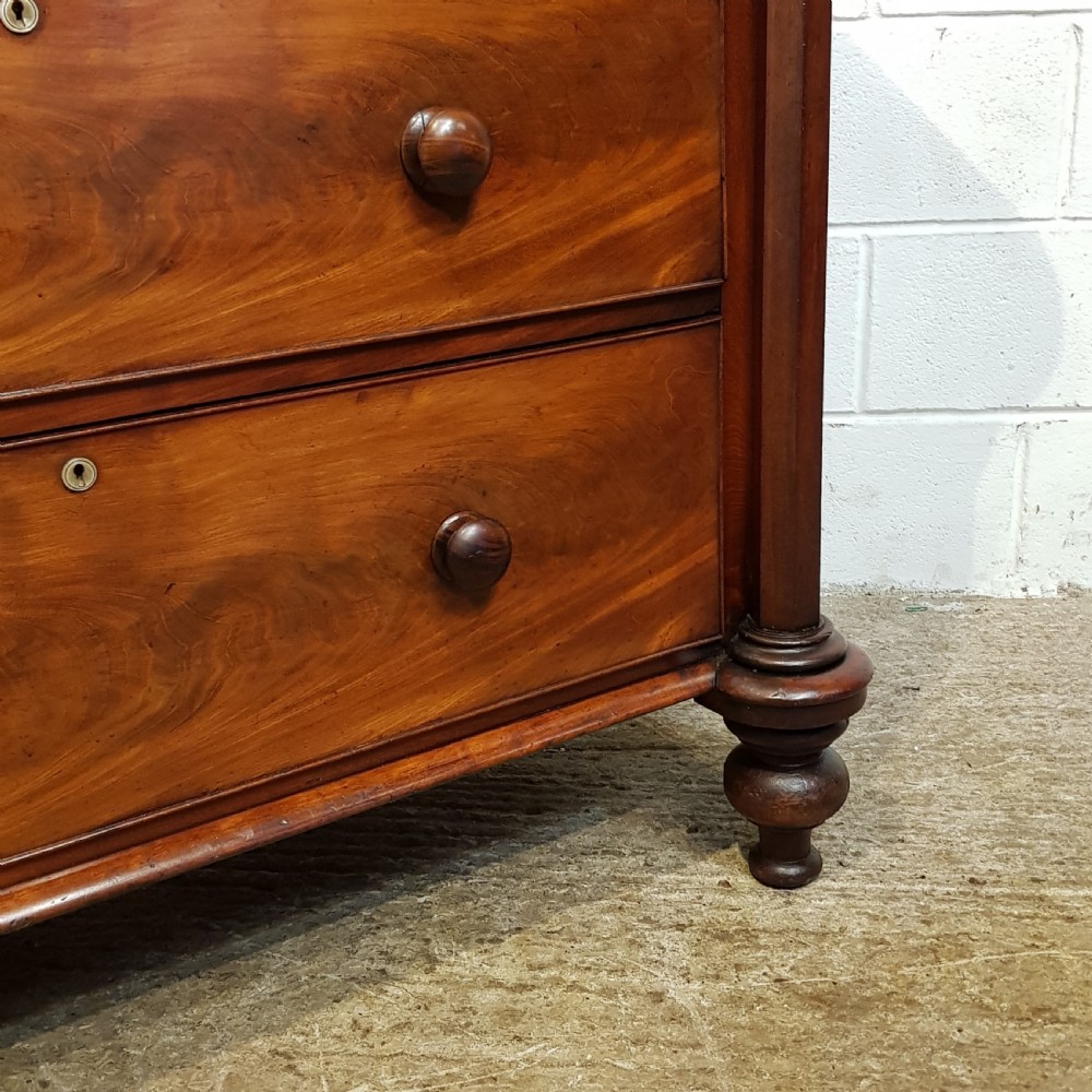 ANTIQUE  VICTORIAN MAHOGANY CHEST OF DRAWERS C1880 View III