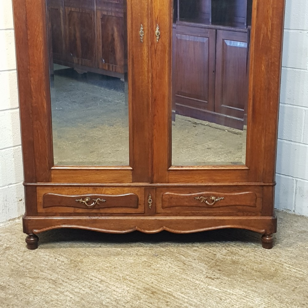 ANTIQUE 19TH CENTURY FRENCH OAK ARMOIRE C1880 View IX