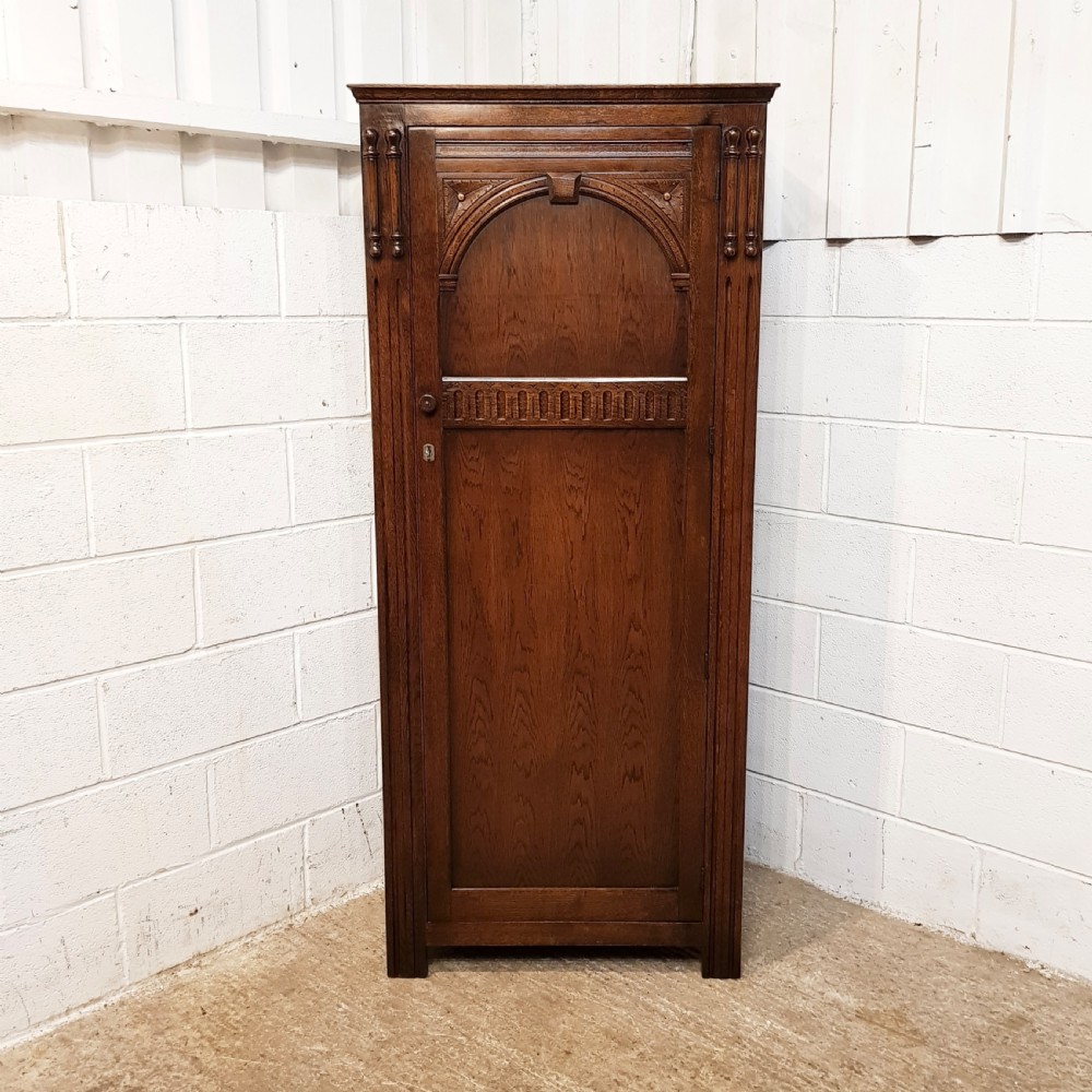 ANTIQUE CARVED OAK SINGLE WARDROBE C1920 View VII
