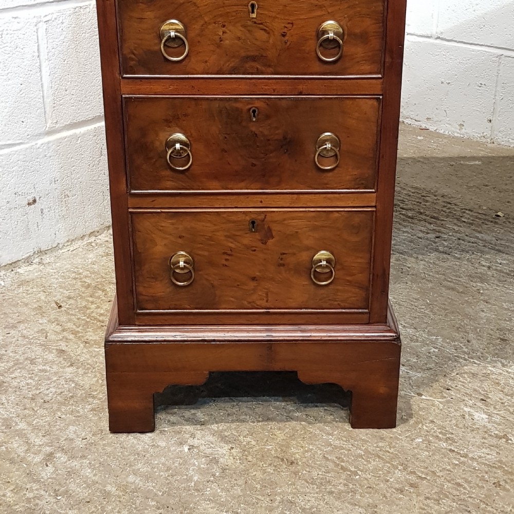 ANTIQUE VICTORIAN WALNUT & BURR WALNUT PEDESTAL DESK C1880 View VII