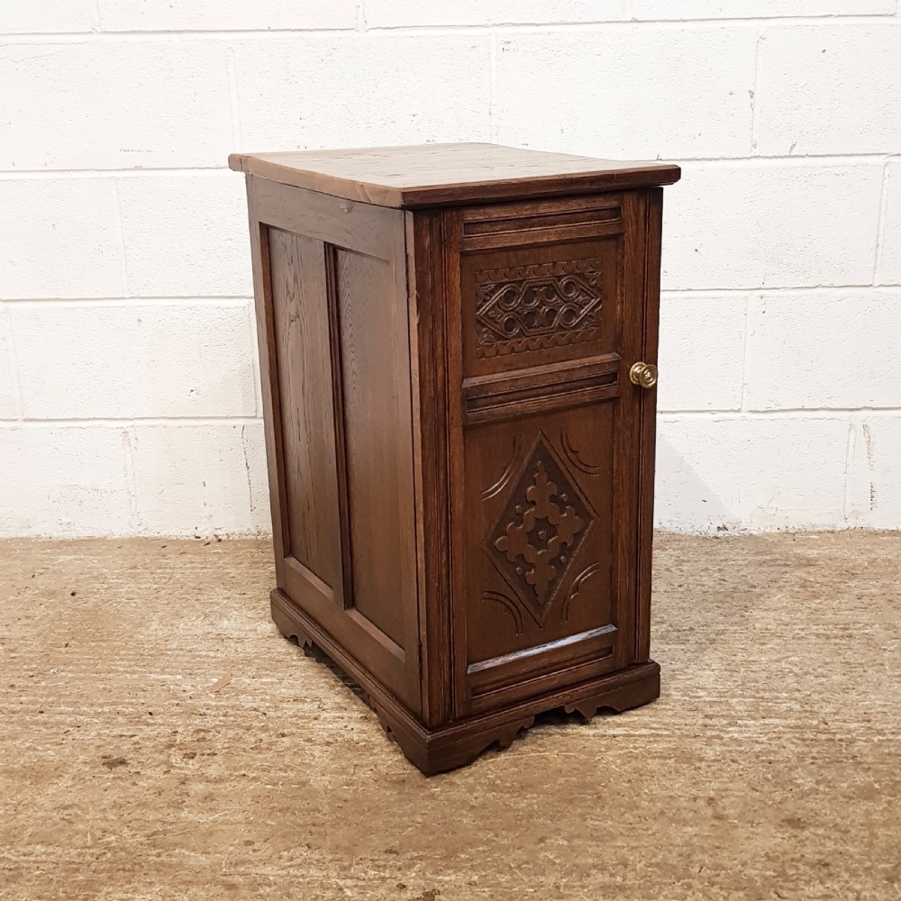 ANTIQUE PAIR VICTORIAN CARVED OAK BEDSIDE CABINETS C1880 View III