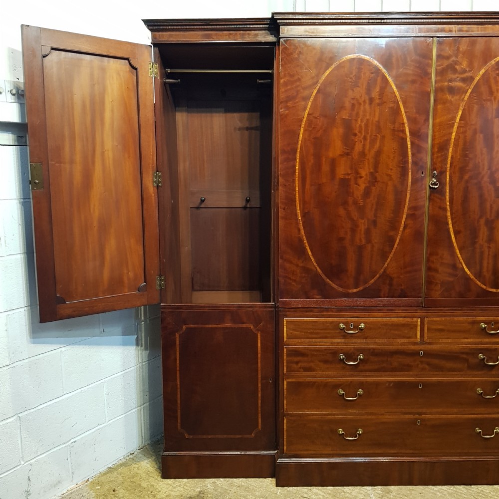 ANTIQUE REGENCY MAHOGANY  BREAKFRONT TRUPLE WARDROBE COMPACTUM C1820 View IX